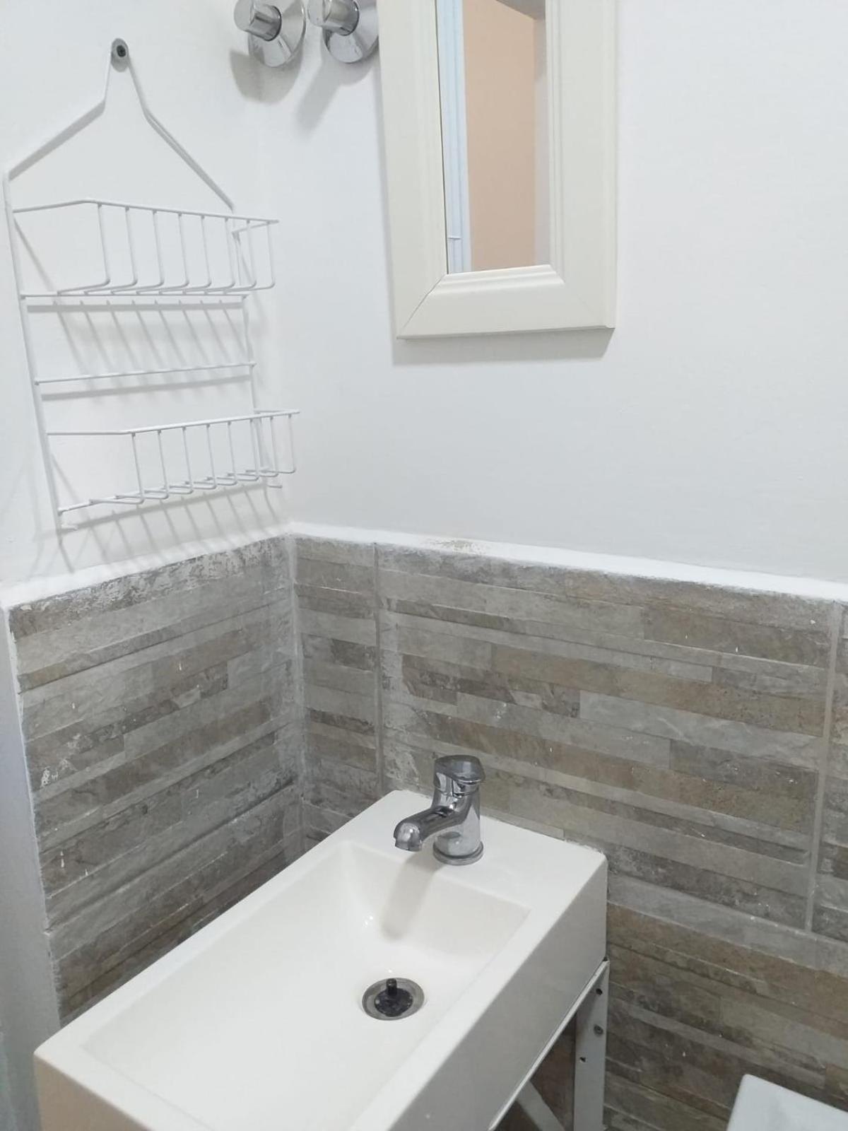 Apartment Independiente Con Bano Privado